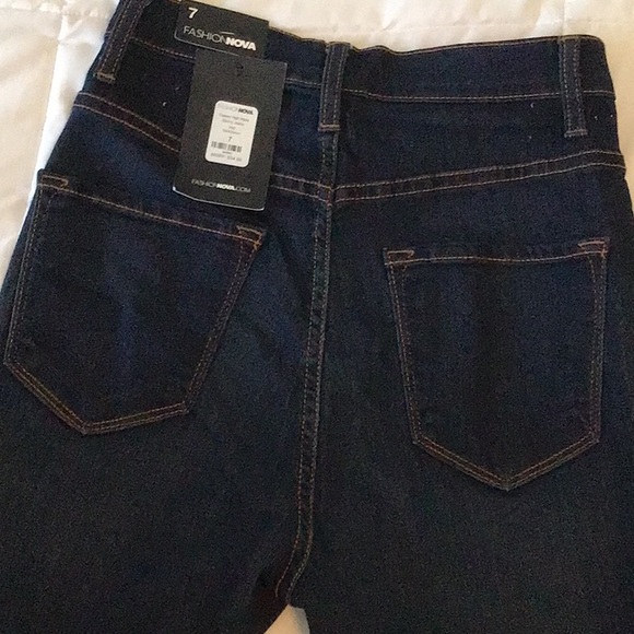 Juniors Classic high waist skinny jeans - Fashion Nova - Picture 4 of 11